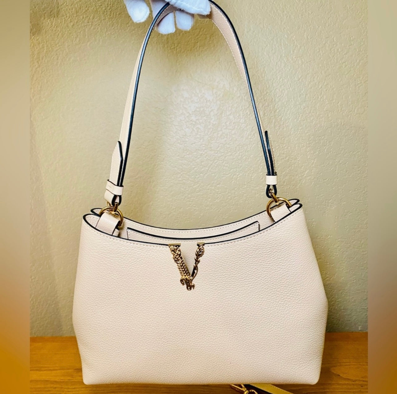New VERSACE Vitello Virtus V Small Beige Grainy Calfskin Leather Shoulder Bag