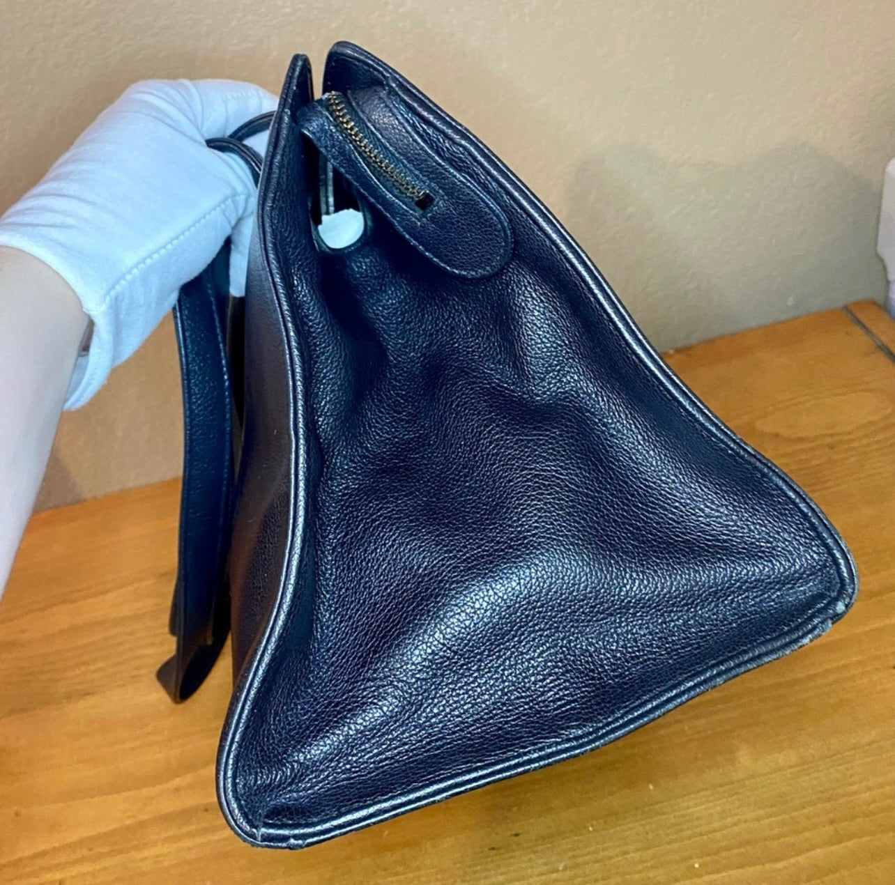 Vintage CHANEL CC Black Caviar Leather Shoulder Bag