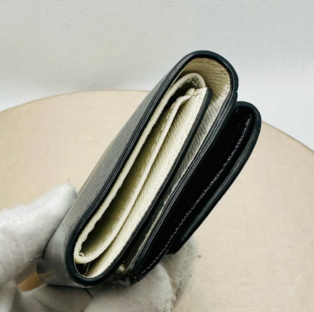 Marc Jacobs Black/Gray/Ivory Leather The Snapshot Mini Tri-Fold Wallet
