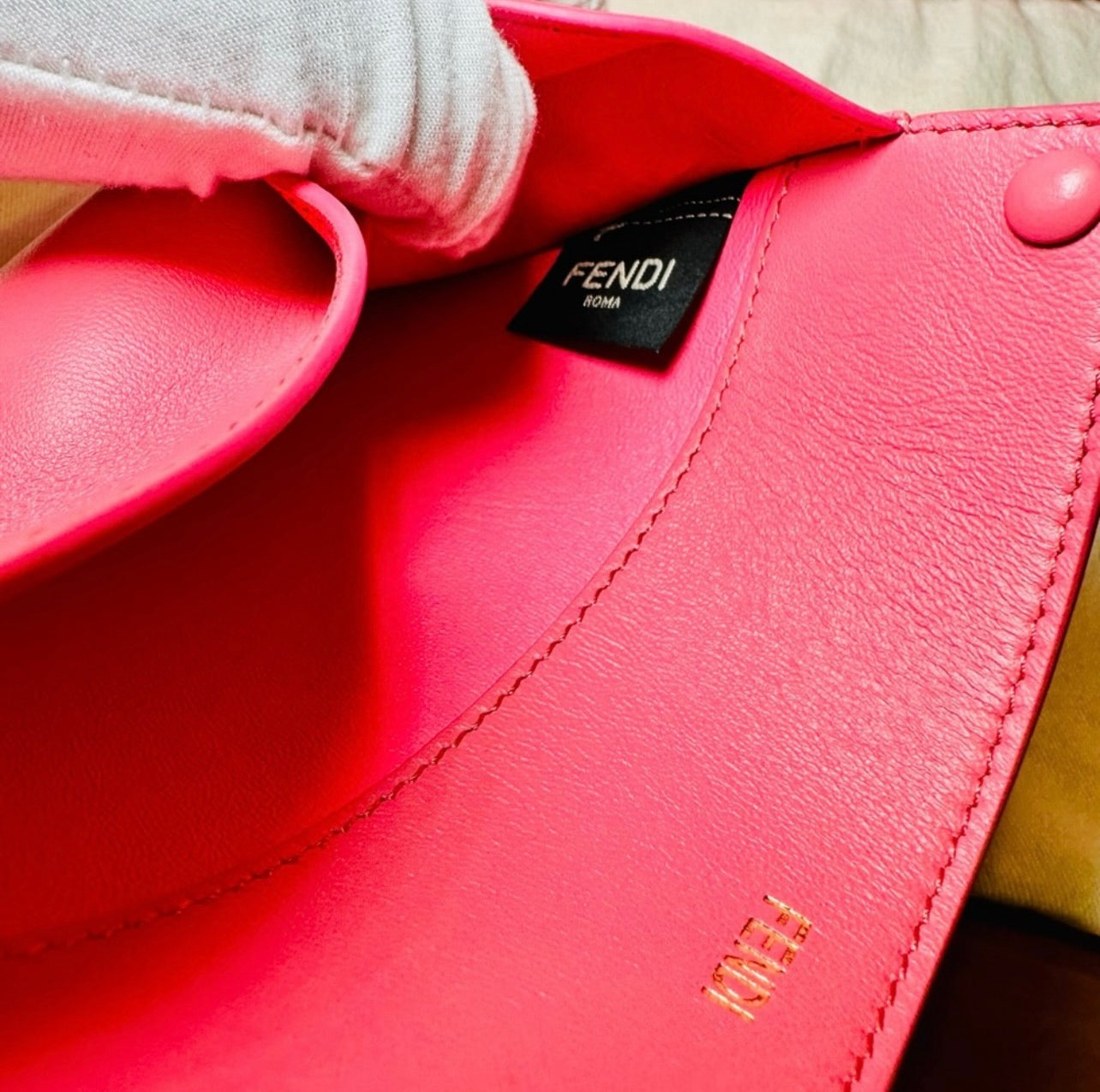 New Fendi Peekaboo ISeeU Medium Limited Edition Rose Pink Nappa Leather w/ Floral Motif