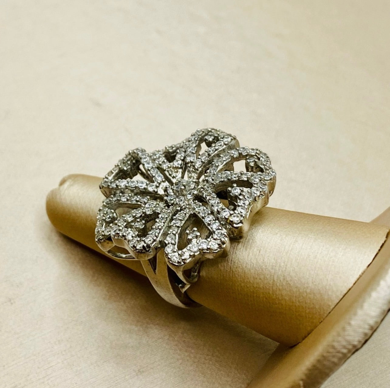 925 Sterling Silver Large Glitzy Flower Cocktail Ring
