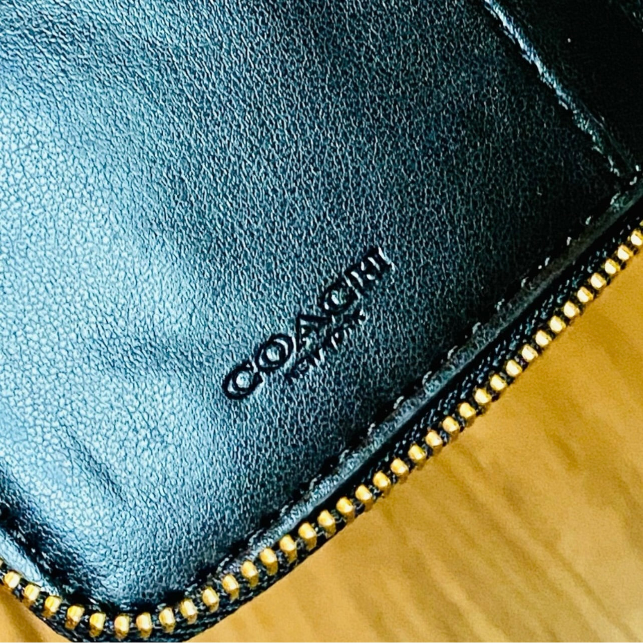 RARE Coach Deco Quilting Black Nappa Leather Small Zip Around Wallet - HTF