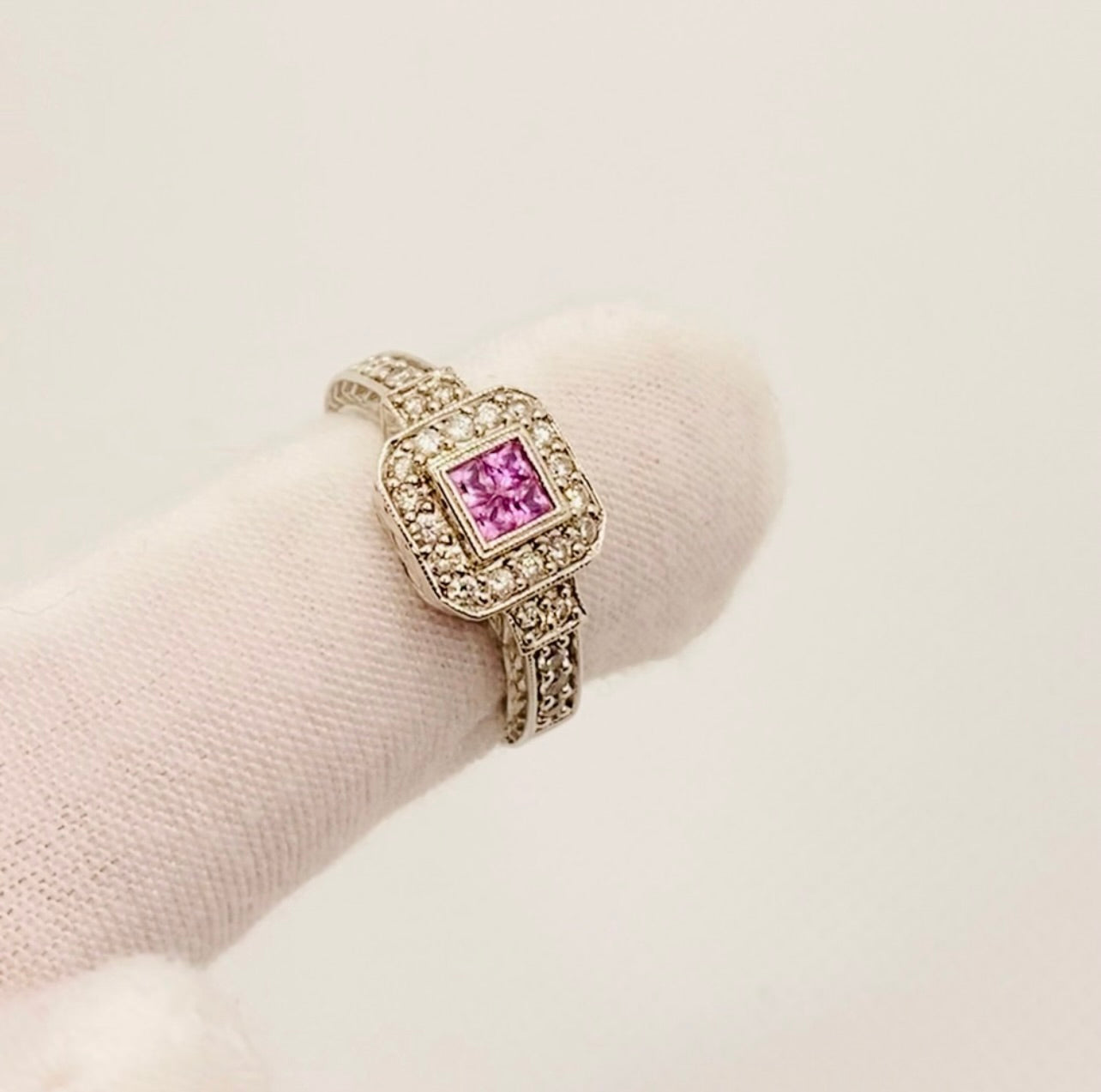 18k White Gold Pink Sapphire & Diamond Ring