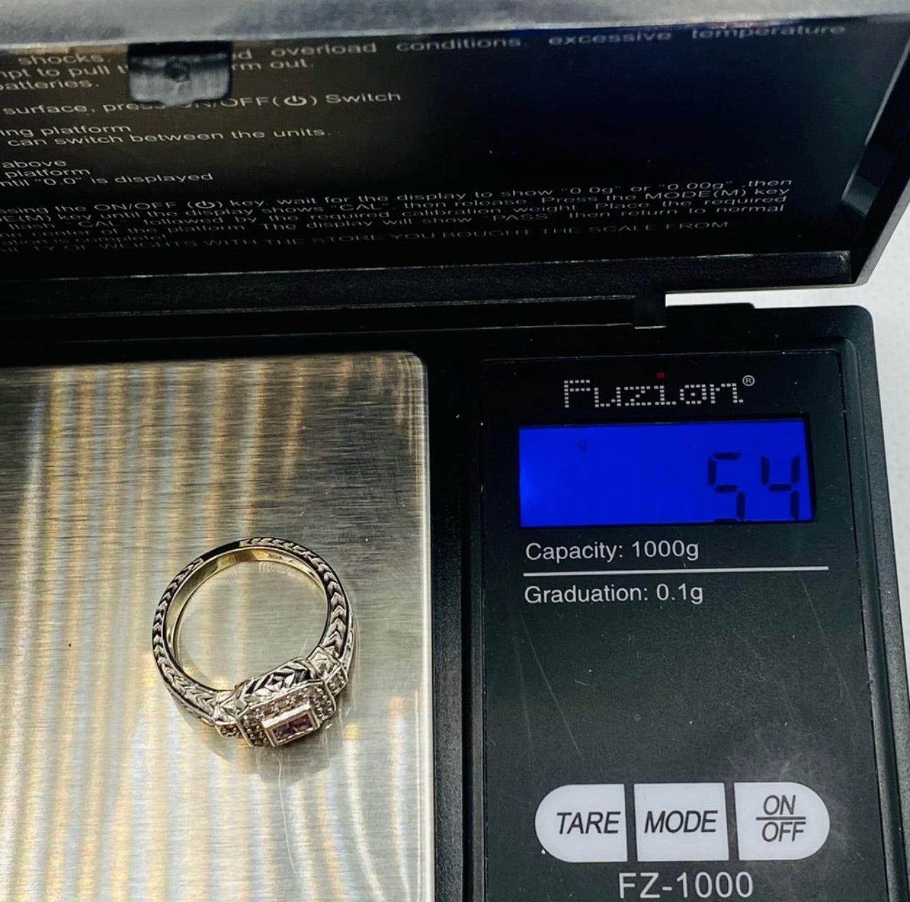 18k White Gold Pink Sapphire & Diamond Ring