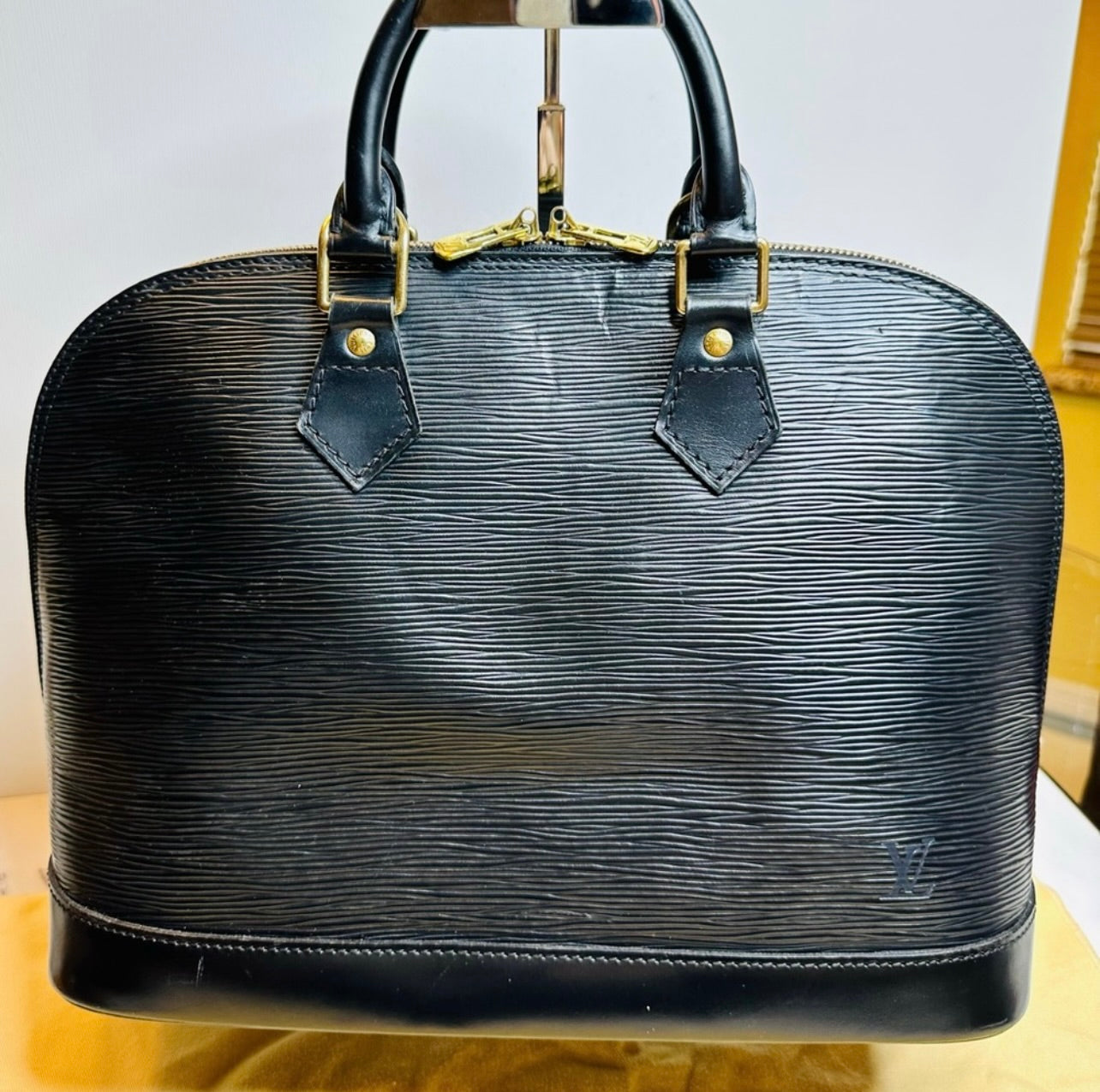 Vintage Louis Vuitton Black Epi Leather Alma PM Bag