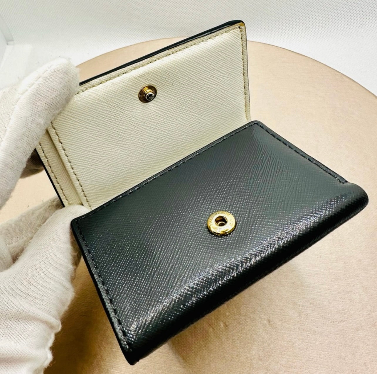 Marc Jacobs Black/Gray/Ivory Leather The Snapshot Mini Tri-Fold Wallet