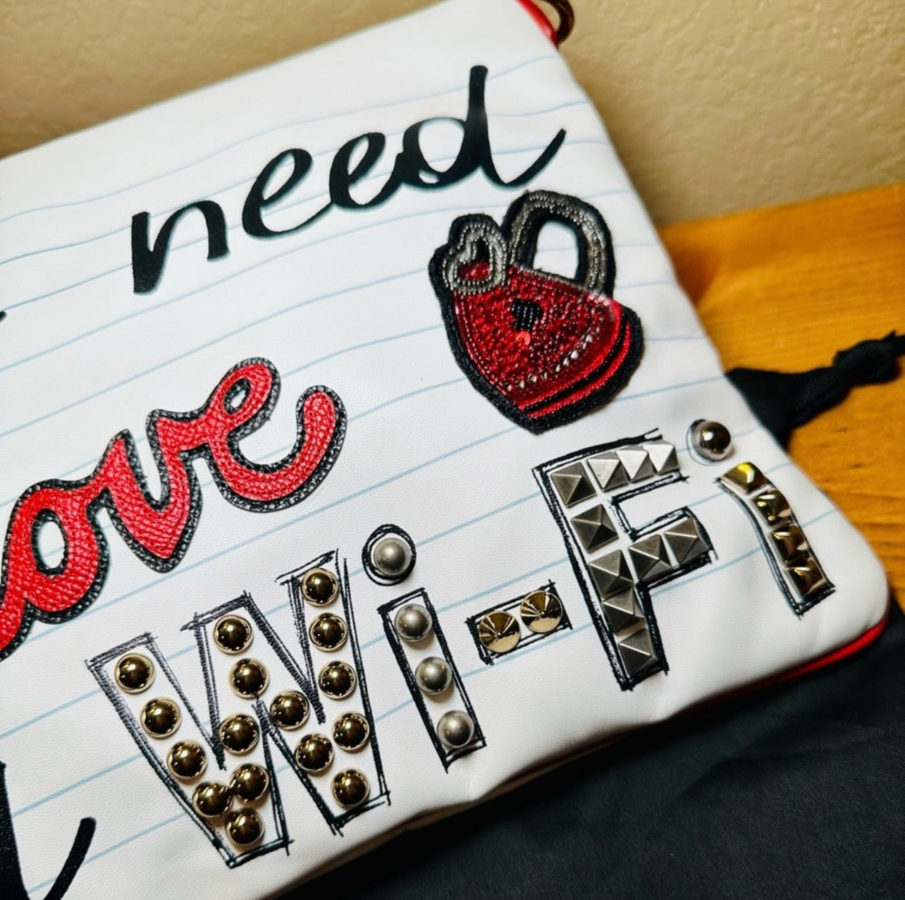 New Dolce & Gabbana Cleo 'All I Need is Love & Wi-Fi' Wristlet / Shoulder Bag