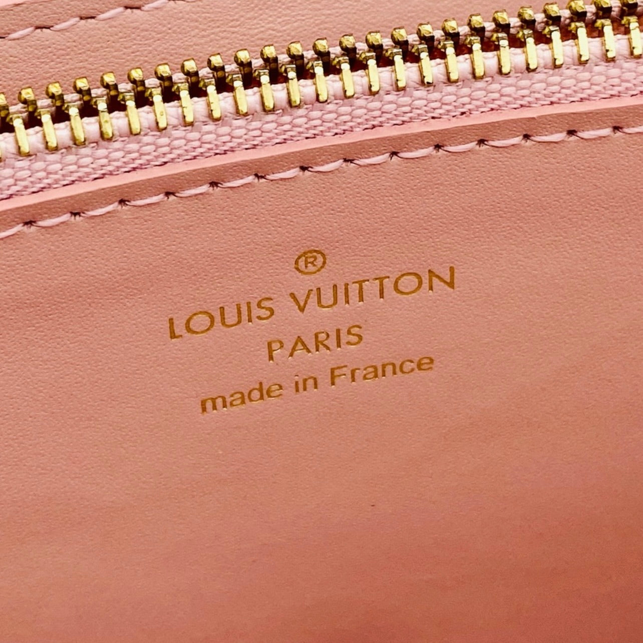 Louis Vuitton Pink Taurillon Leather Capucines Studded Wallet