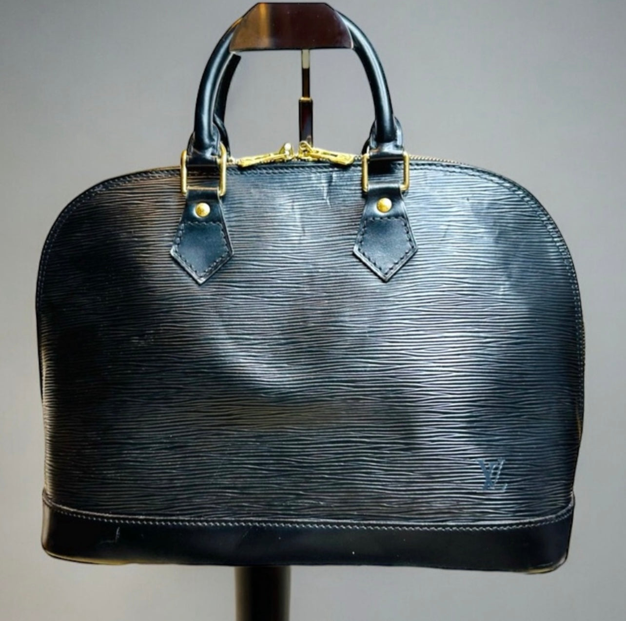 Vintage Louis Vuitton Black Epi Leather Alma PM Bag
