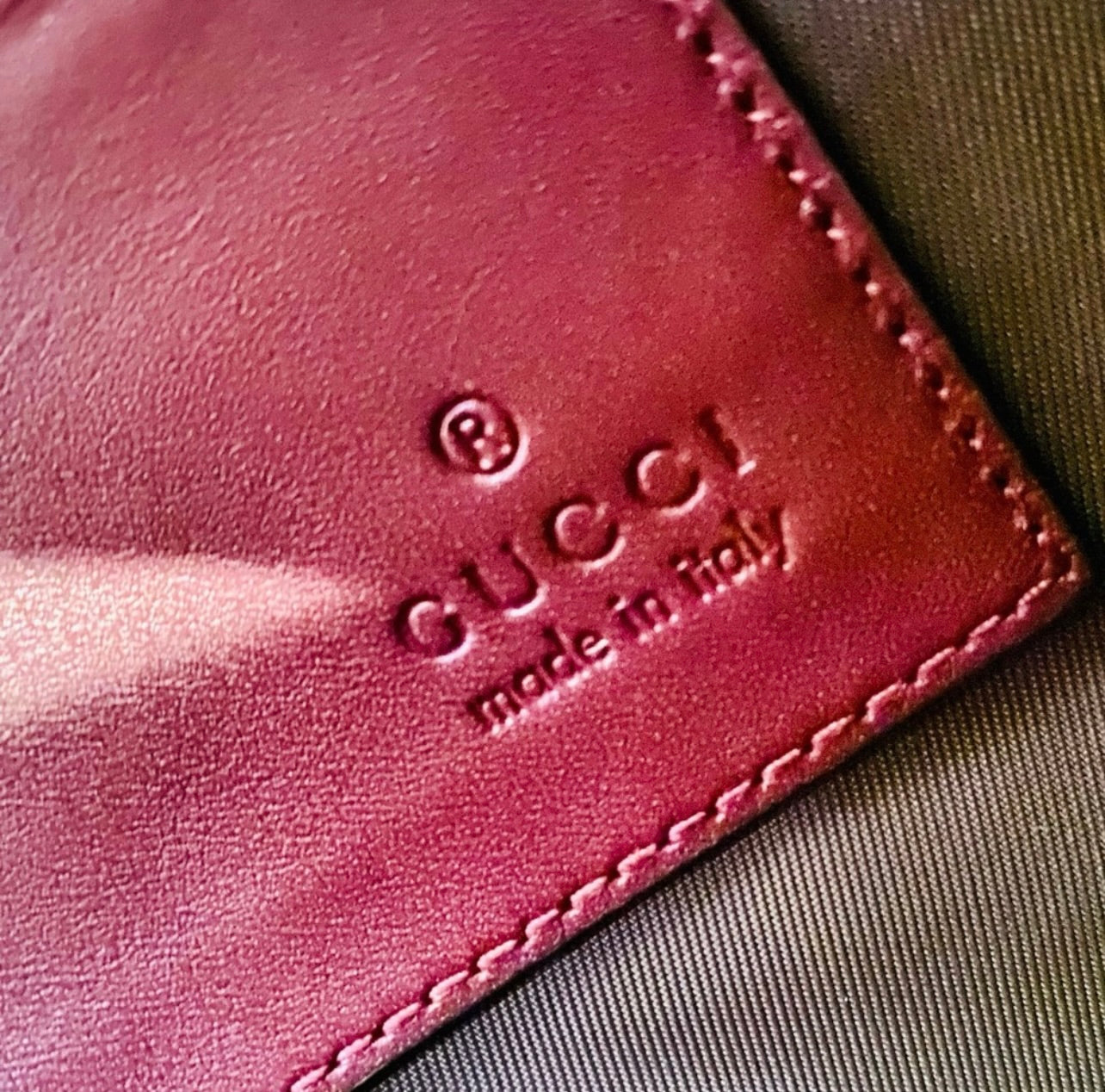 Rare GUCCI Tiger Animalier Bordeaux Leather Oversized Wristlet Clutch