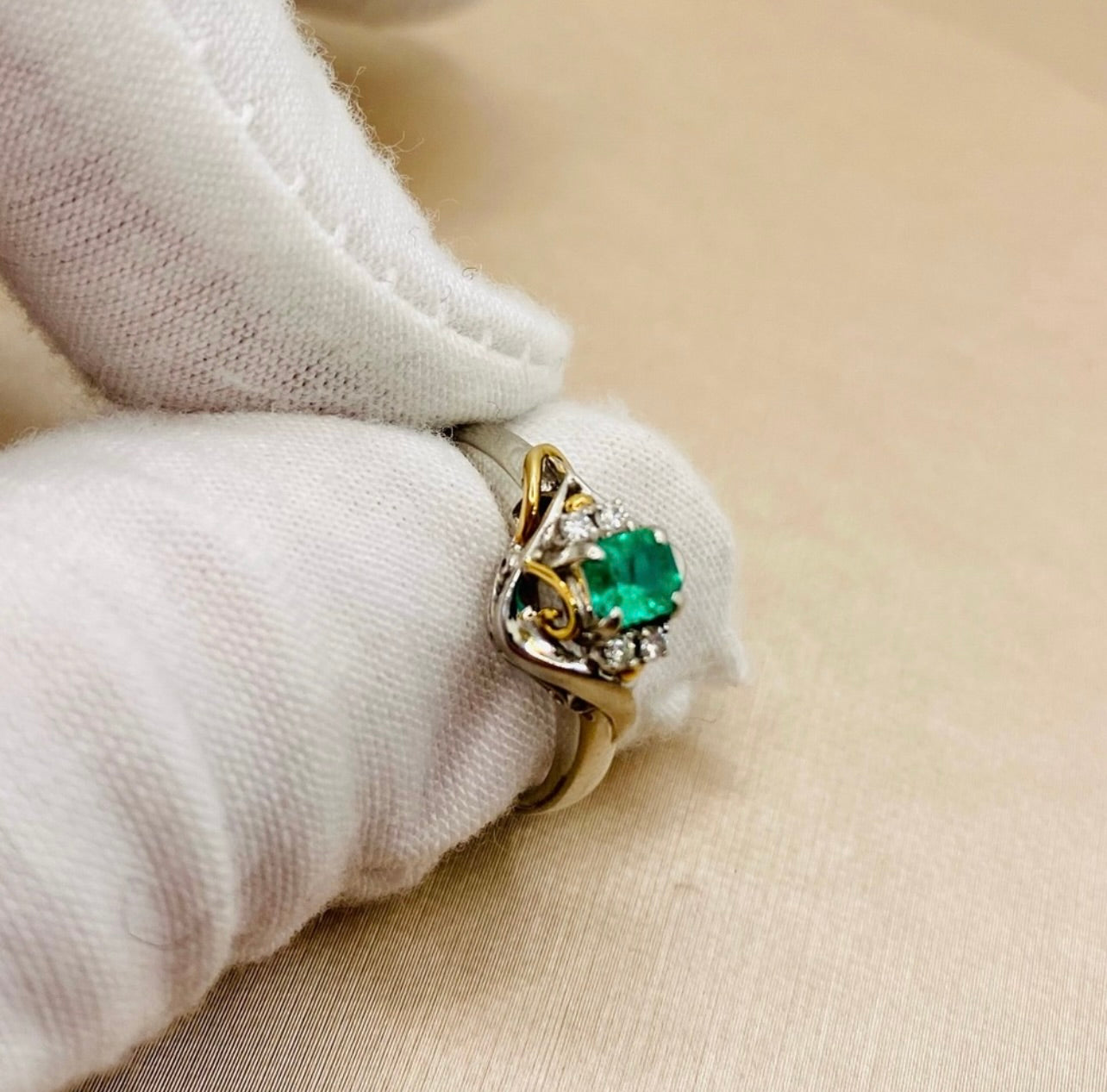 Estate Platinum Natural Emerald & Diamond Ring w/ 18k Yellow Gold Accents