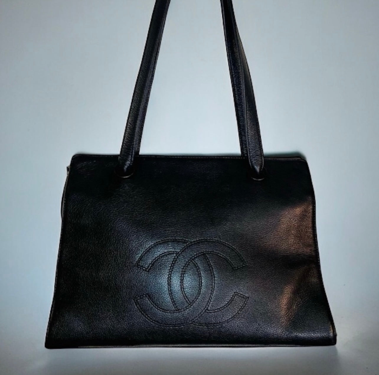 Vintage CHANEL CC Black Caviar Leather Shoulder Bag