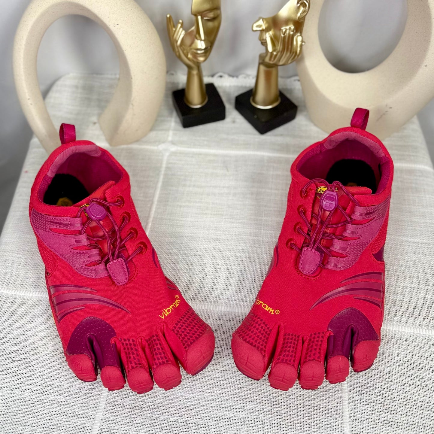 EUC Vibram Five Fingers 14W0701 KMD Sport LS Women's Red / Purple