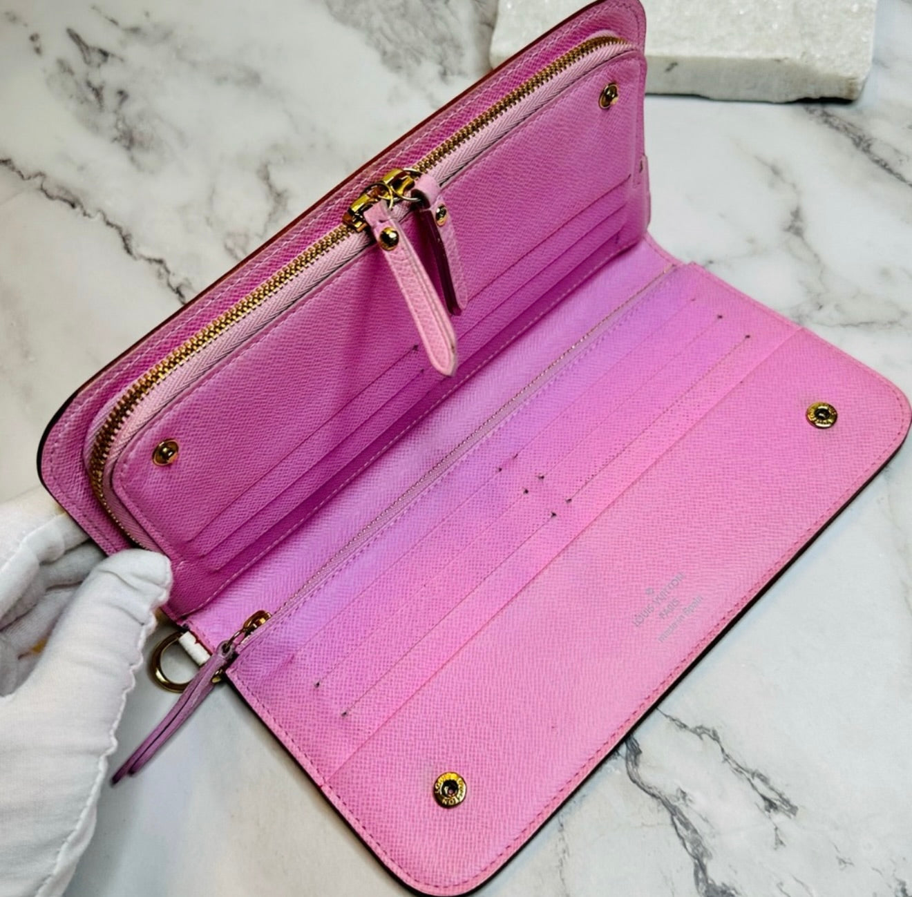 EUC Louis Vuitton x Takashi Murakami White Portefeuille Insolite Monogram Wallet