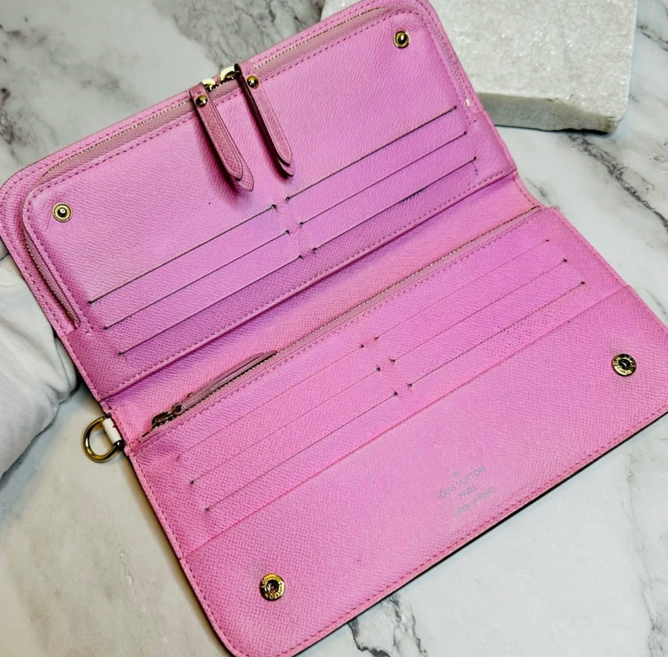 EUC Louis Vuitton x Takashi Murakami White Portefeuille Insolite Monogram Wallet