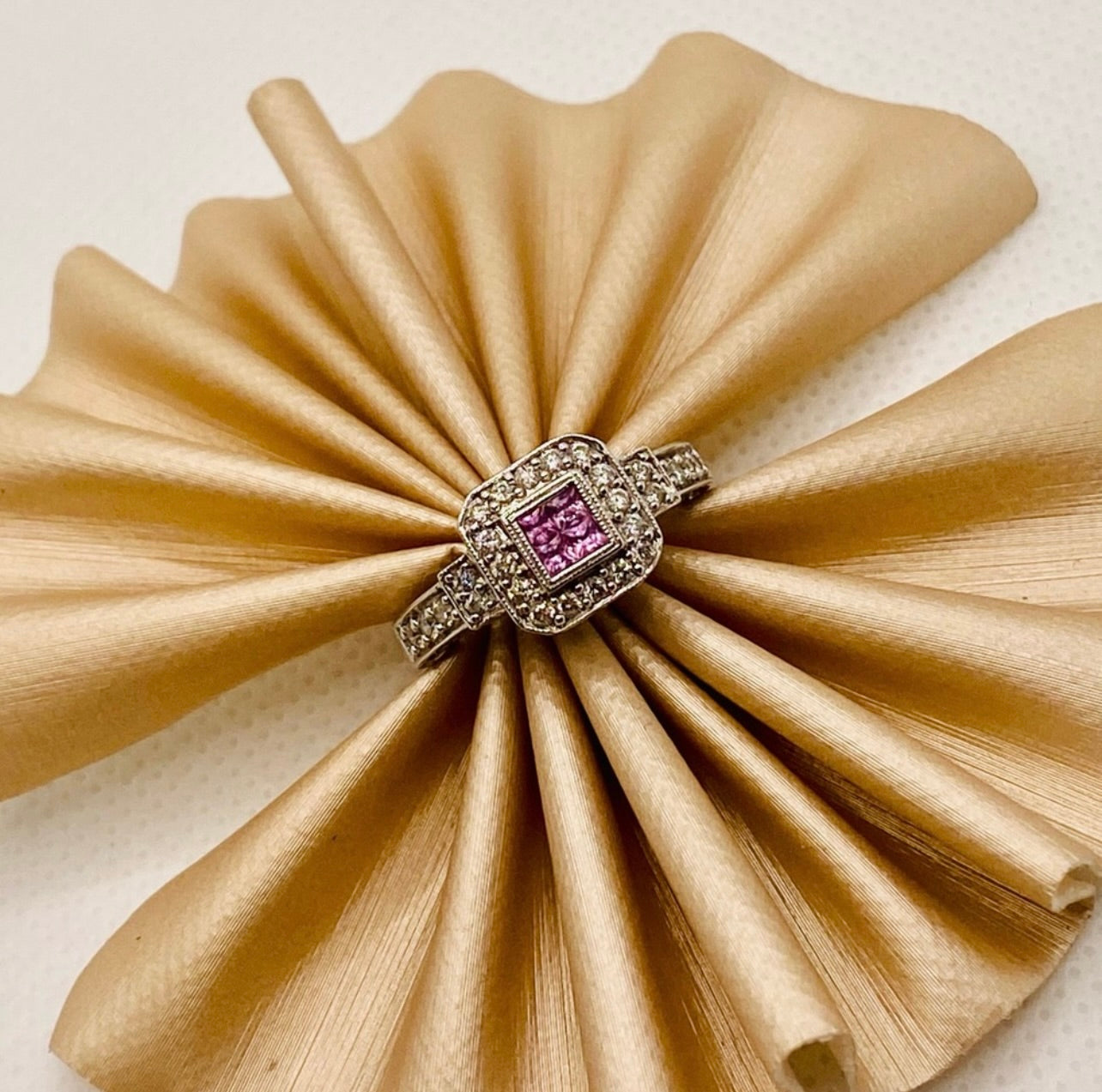 18k White Gold Pink Sapphire & Diamond Ring