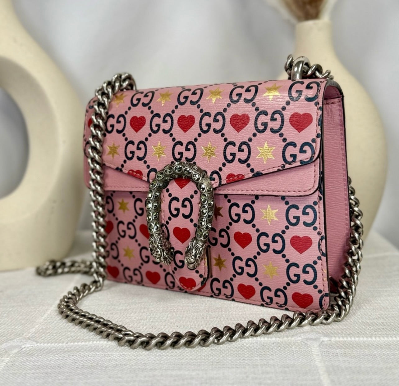 GUCCI Pink Calfskin Leather Valentine's Day Exclusive Dionysus Shoulder Bag