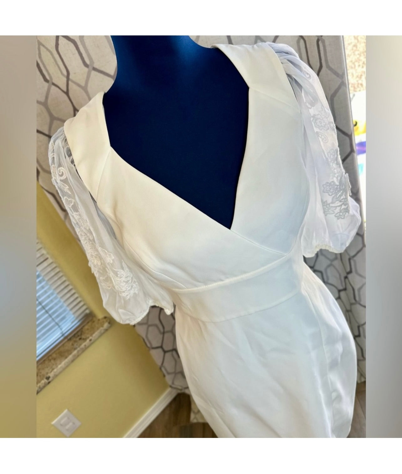 New BCBGMaxAzria Off White Embroidered Sleeve Evening Dress