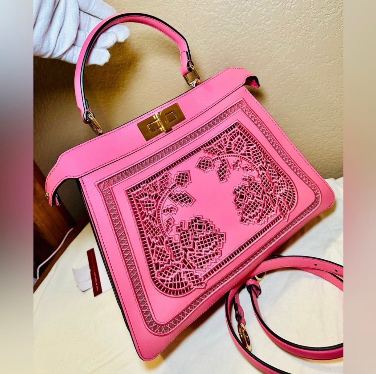 New Fendi Peekaboo ISeeU Medium Limited Edition Rose Pink Nappa Leather w/ Floral Motif