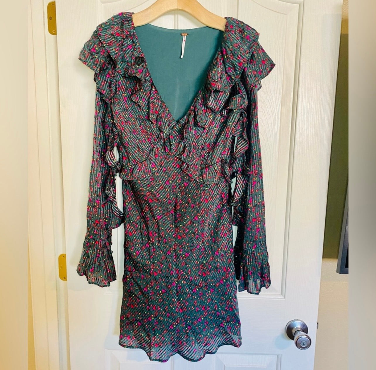 FREE PEOPLE Green Floral Print Sweetest Thing Ruffled Mini Dress