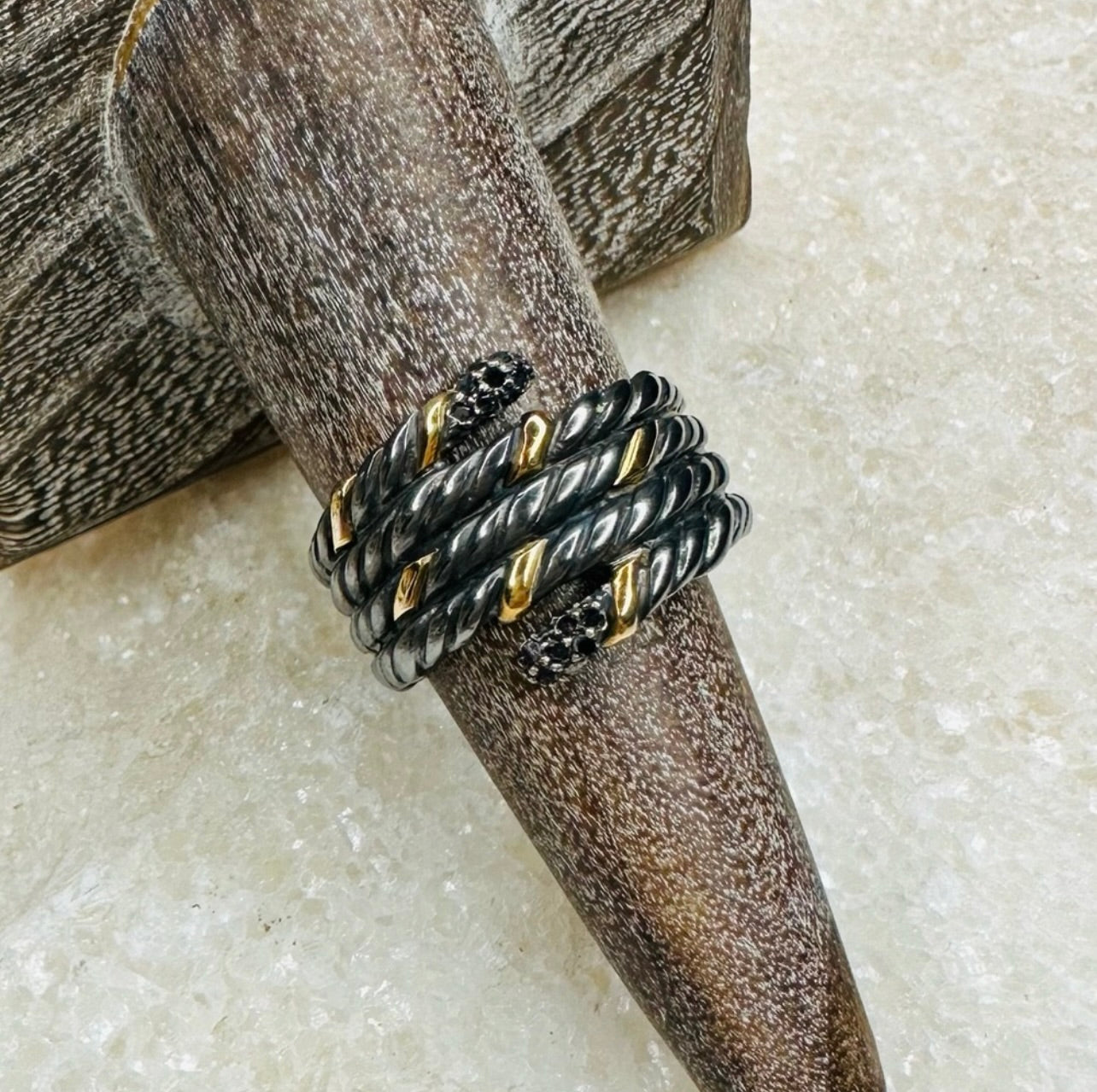 EUC David Yurman Blackened Silver & Gold Willow Serpent Ring w/ Black Diamonds