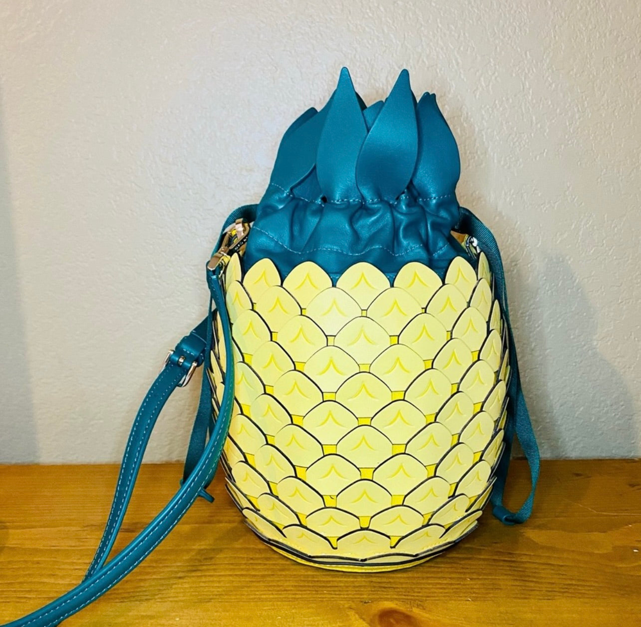 New Kate Spade New York Leather Pineapple Crossbody