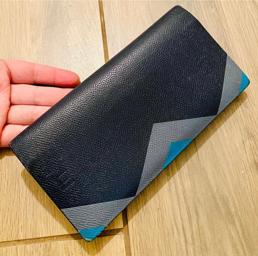 Unisex Dunhill London Dark Navy Blue Leather Banker Coat 16CC Wallet