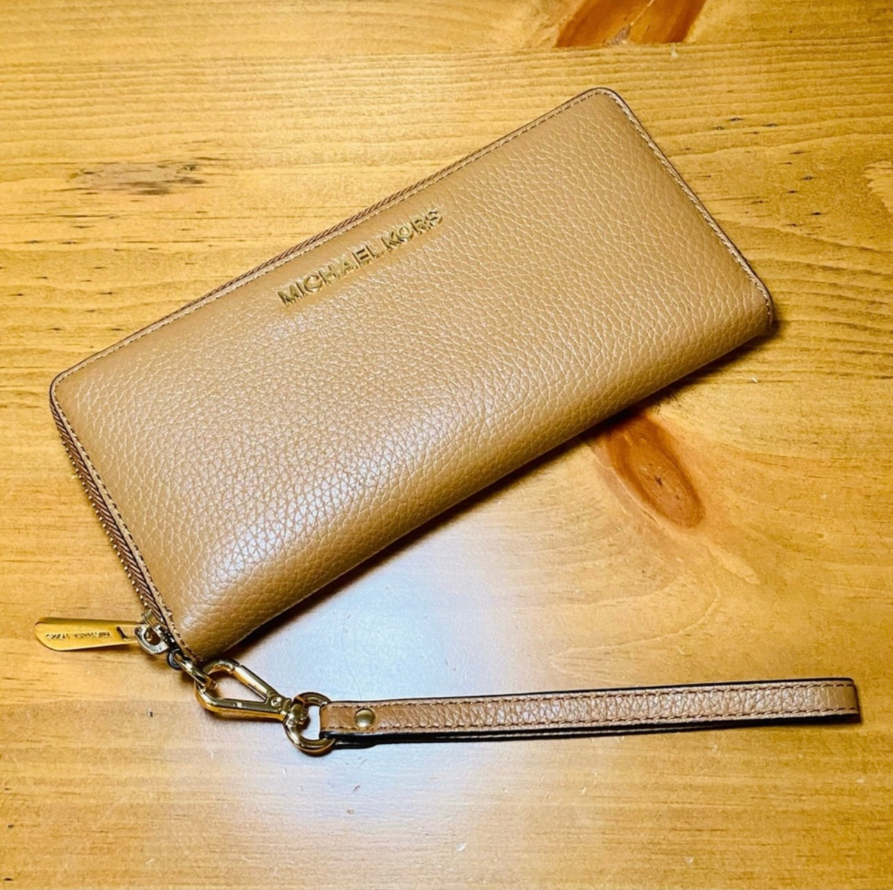Michael Kors Camel Brown Saffiano Leather Continental Wristlet