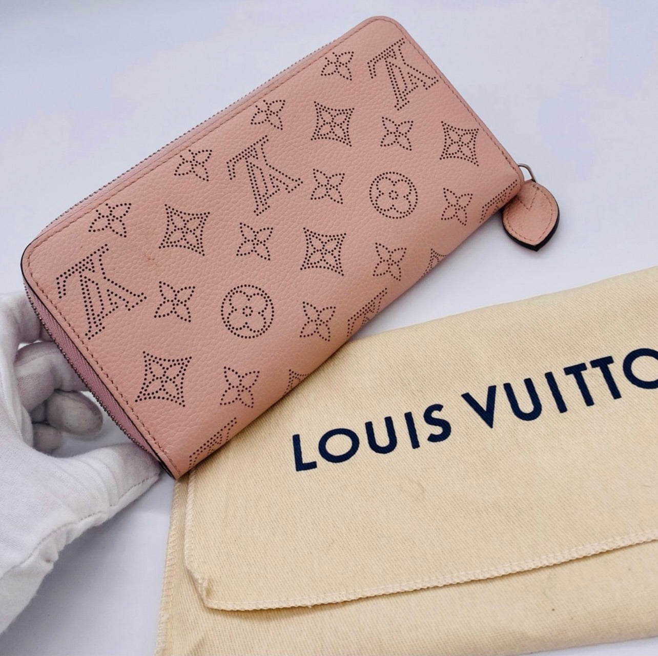 Louis Vuitton Magnolia Pink Monogram Mahina Zippy Wallet