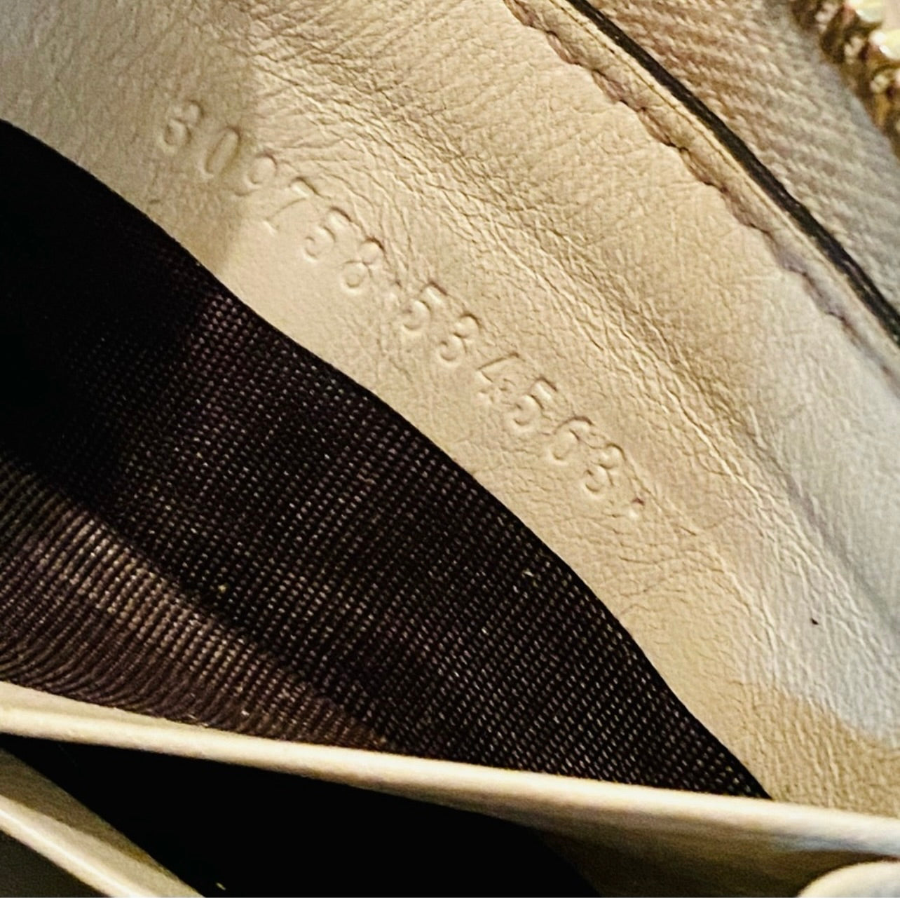 Gucci Off White Leather Microguccissima Nice Zip Around Wallet