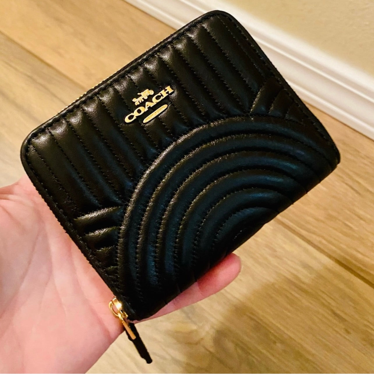 RARE Coach Deco Quilting Black Nappa Leather Small Zip Around Wallet - HTF