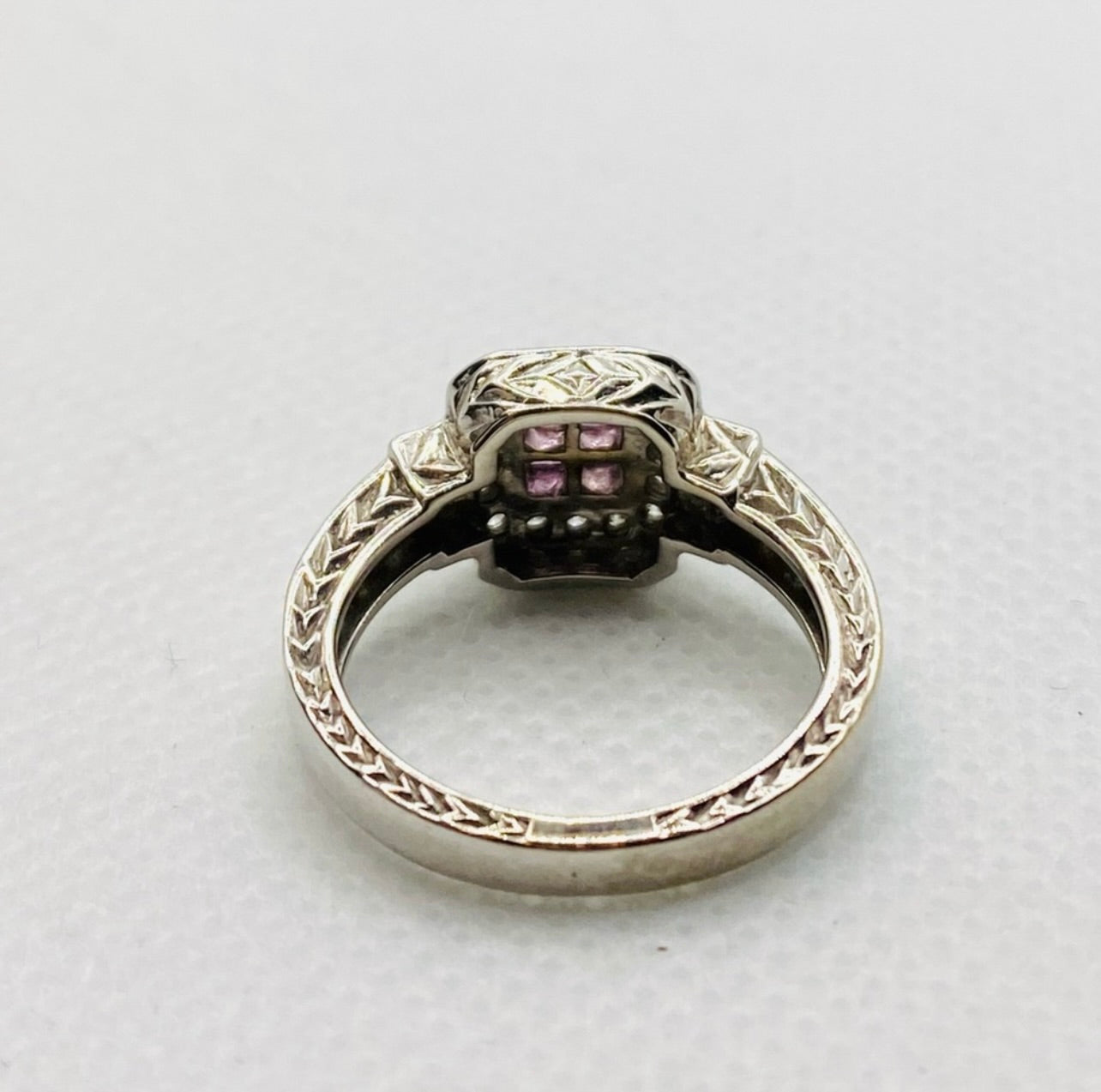 18k White Gold Pink Sapphire & Diamond Ring