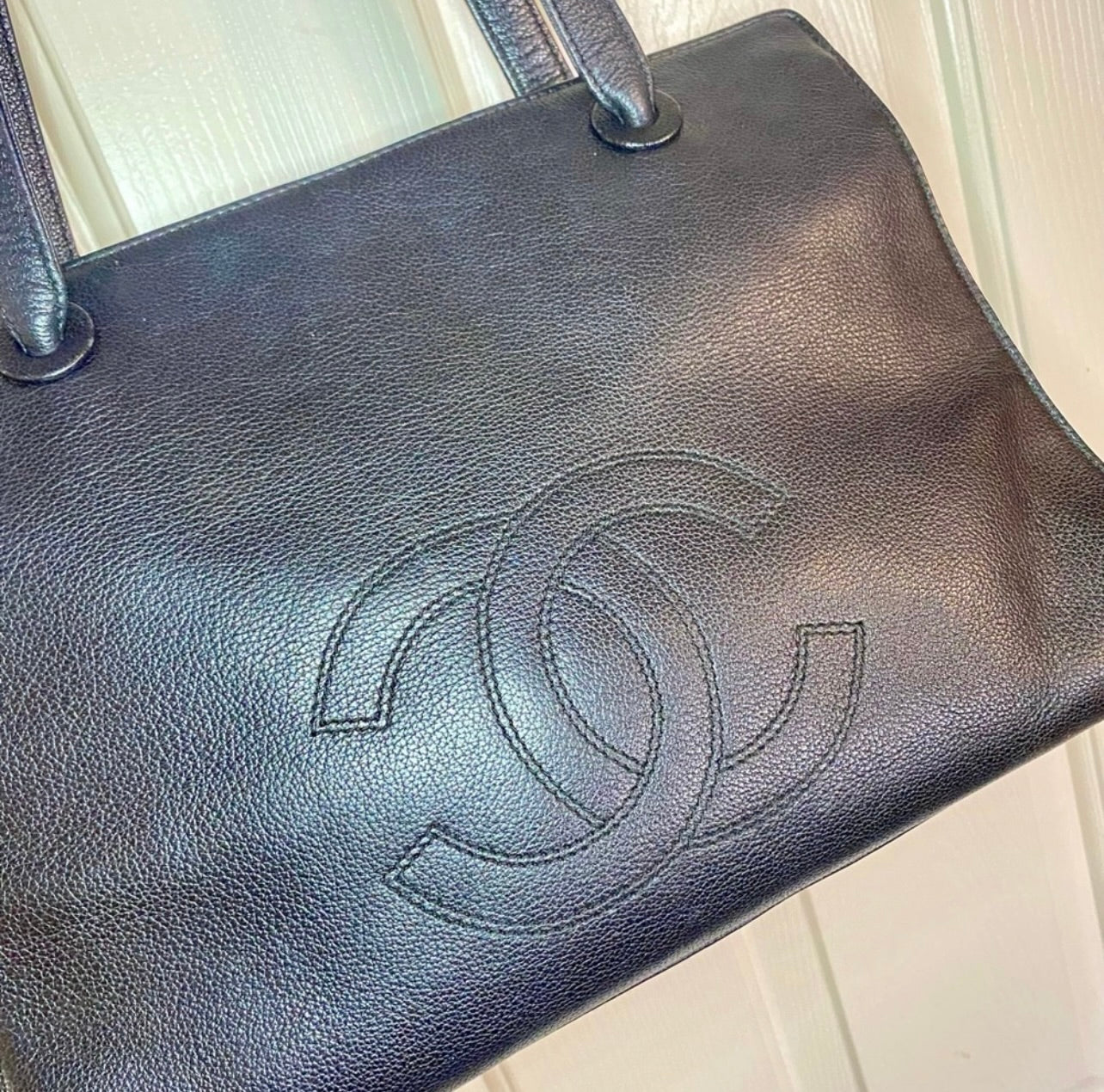Vintage CHANEL CC Black Caviar Leather Shoulder Bag