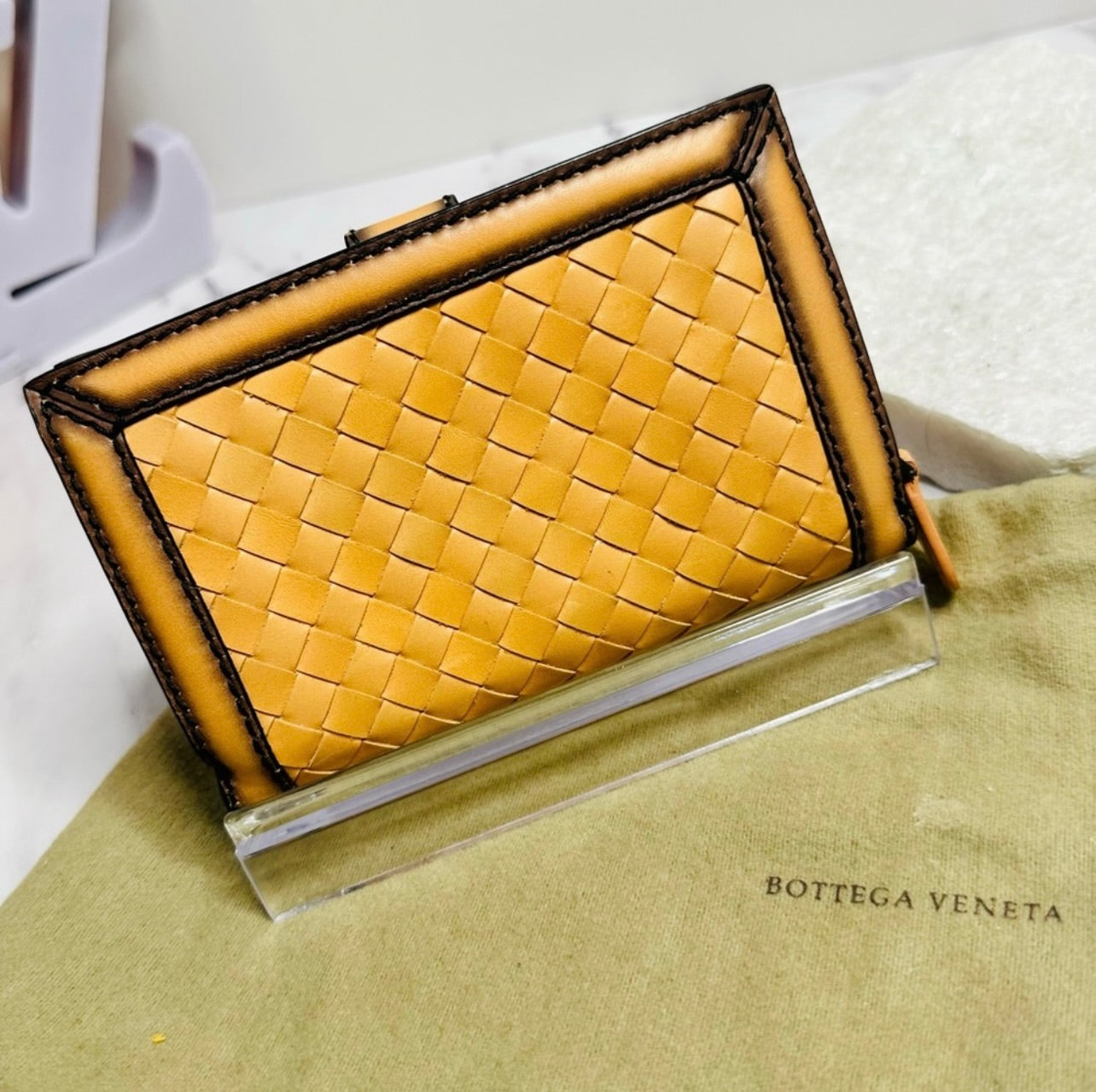 EUC Rare Bottega Veneta Medium Nappa Intrecciato Woven Leather French Compact Wallet
