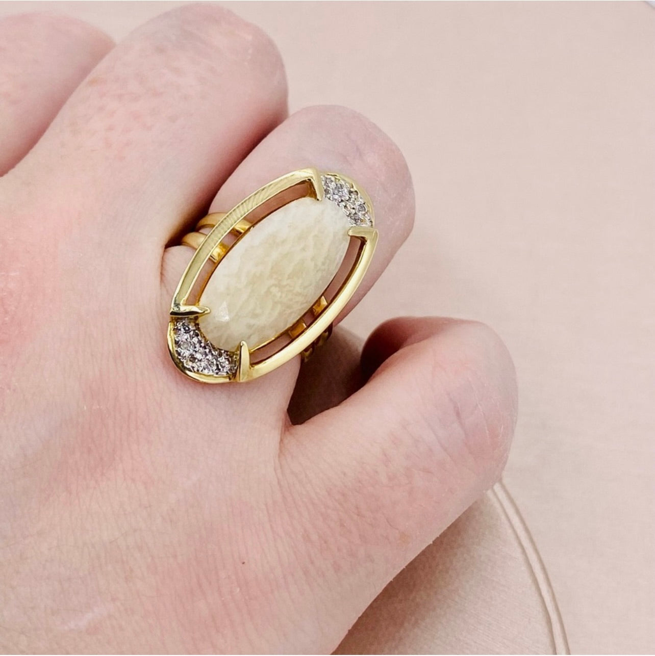 Vintage 18k Yellow Gold Rose Quartz & Diamond Cocktail Ring