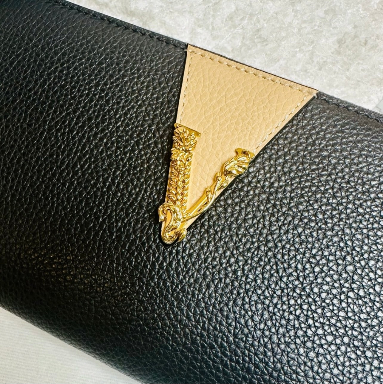 New Versace Two-Toned Black & Beige Grainy Calf Leather Virtus Continental Zip Around Wallet