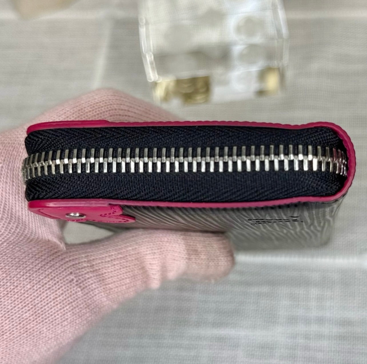 Louis Vuitton Black Epi Leather Blooming Corners Clemence Wallet
