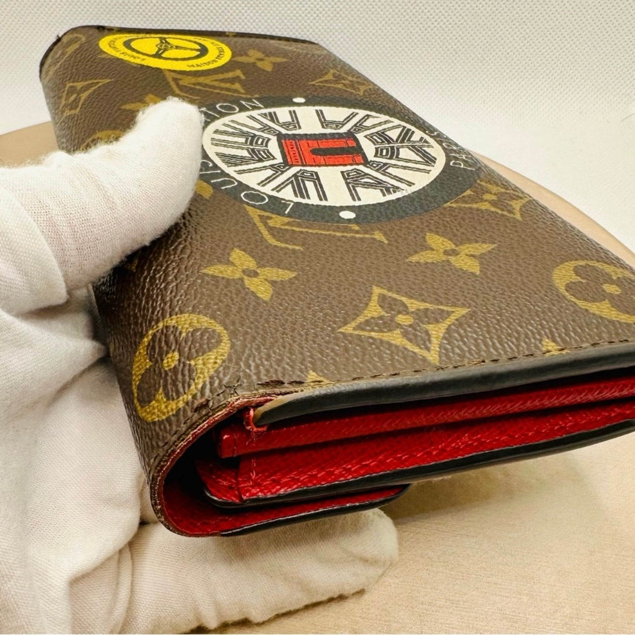 Louis Vuitton Monogram Limited Edition World Tour Sarah Wallet