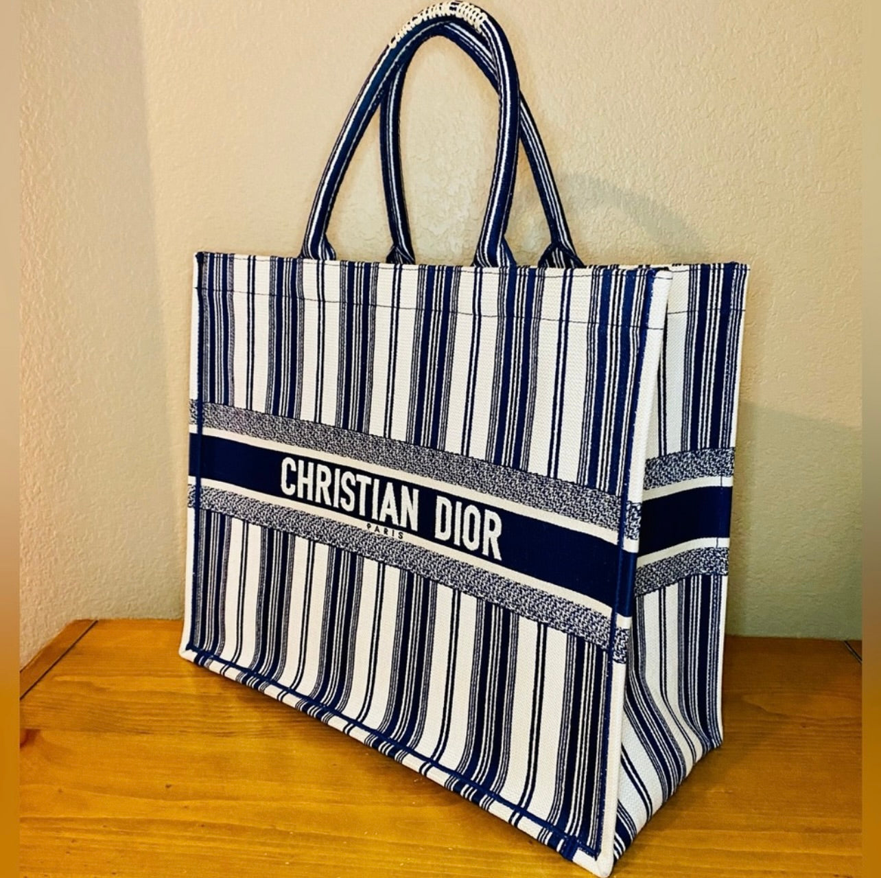 EUC Christian Dior Marbella 2019 Beach Collection Dioriviera Book Tote