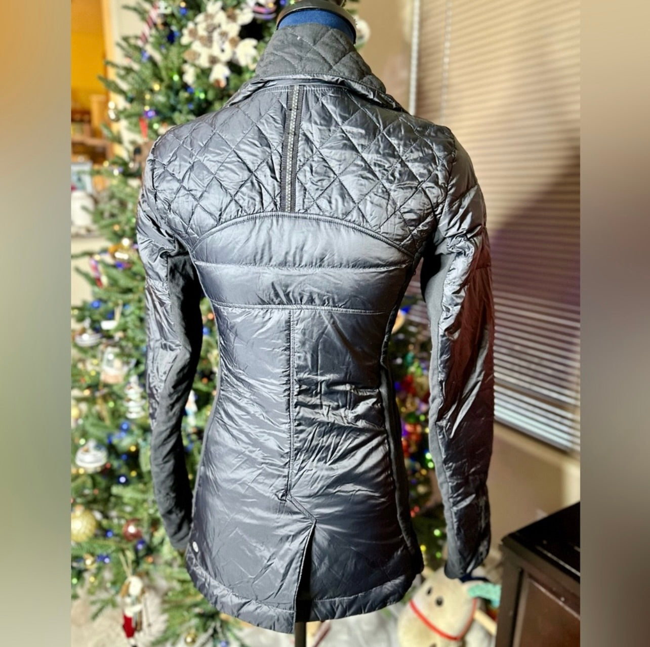 Lululemon Black What The Fluff Goose Down Jacket