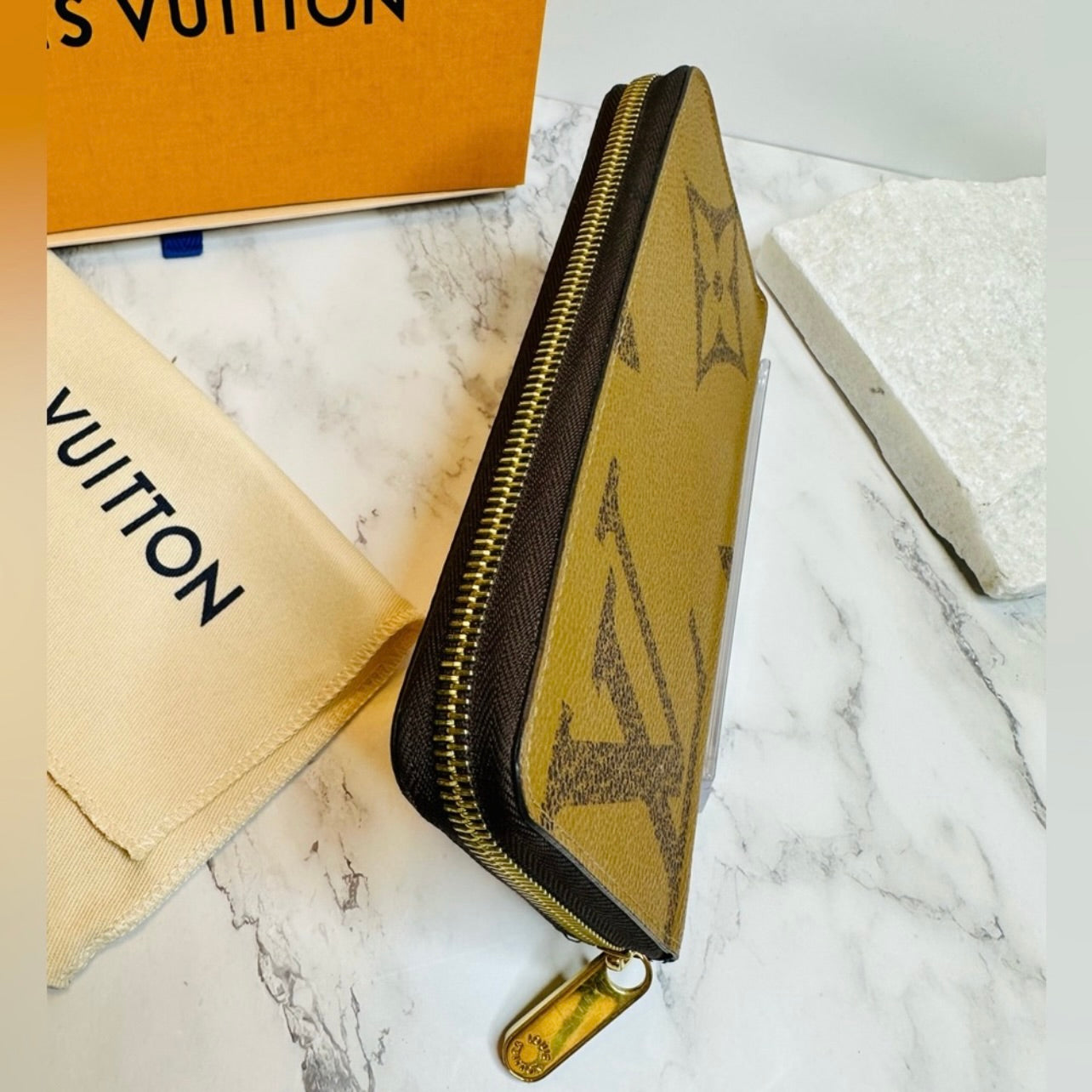 Louis Vuitton Reverse Monogram Giant Pattern Zippy Wallet
