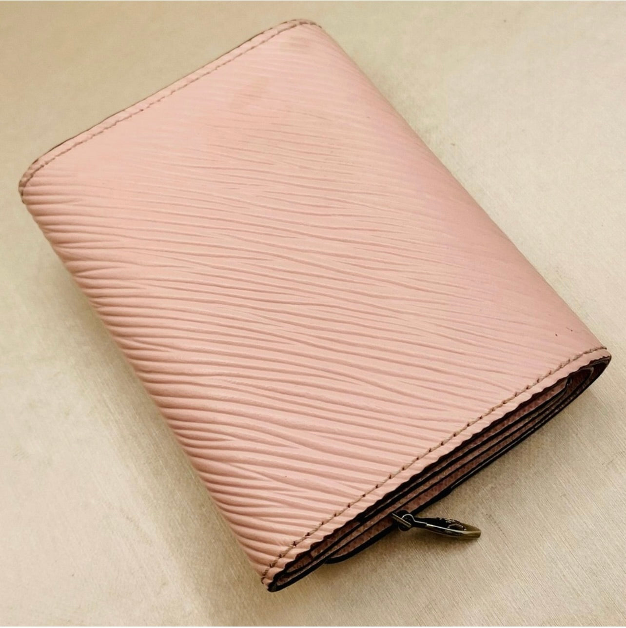 Louis Vuitton Rose Ballerine Epi Leather Twist XS Wallet