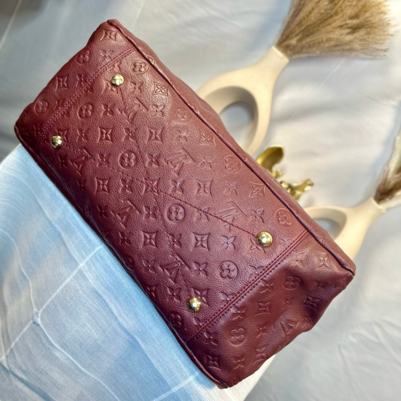 Louis Vuitton Aurore/Burgundy Empreinte Monogram Leather Artsy MM