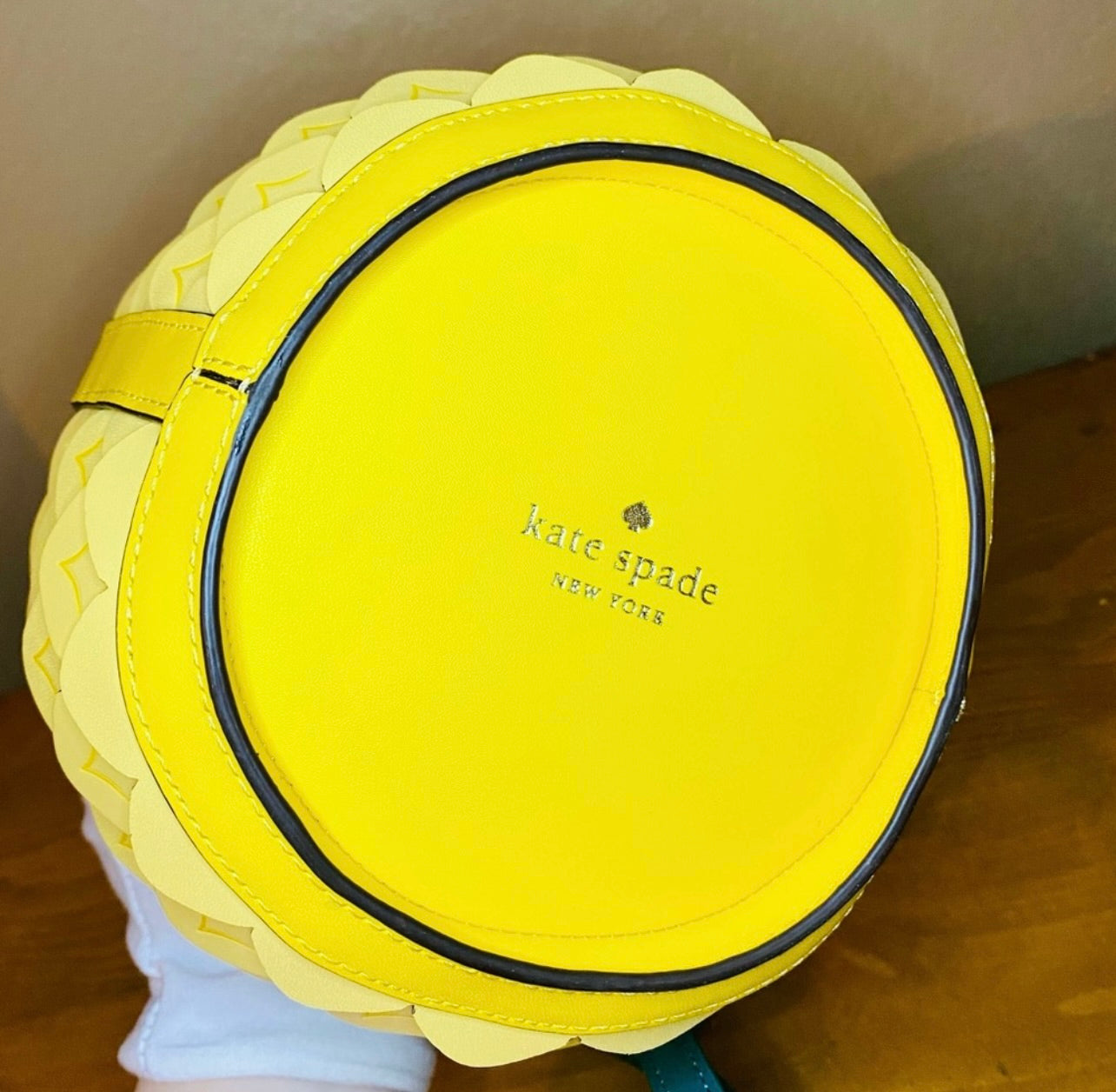 New Kate Spade New York Leather Pineapple Crossbody