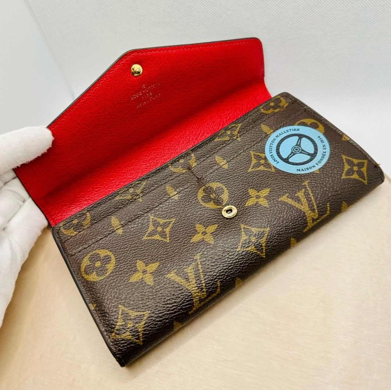 Louis Vuitton Monogram Limited Edition World Tour Sarah Wallet