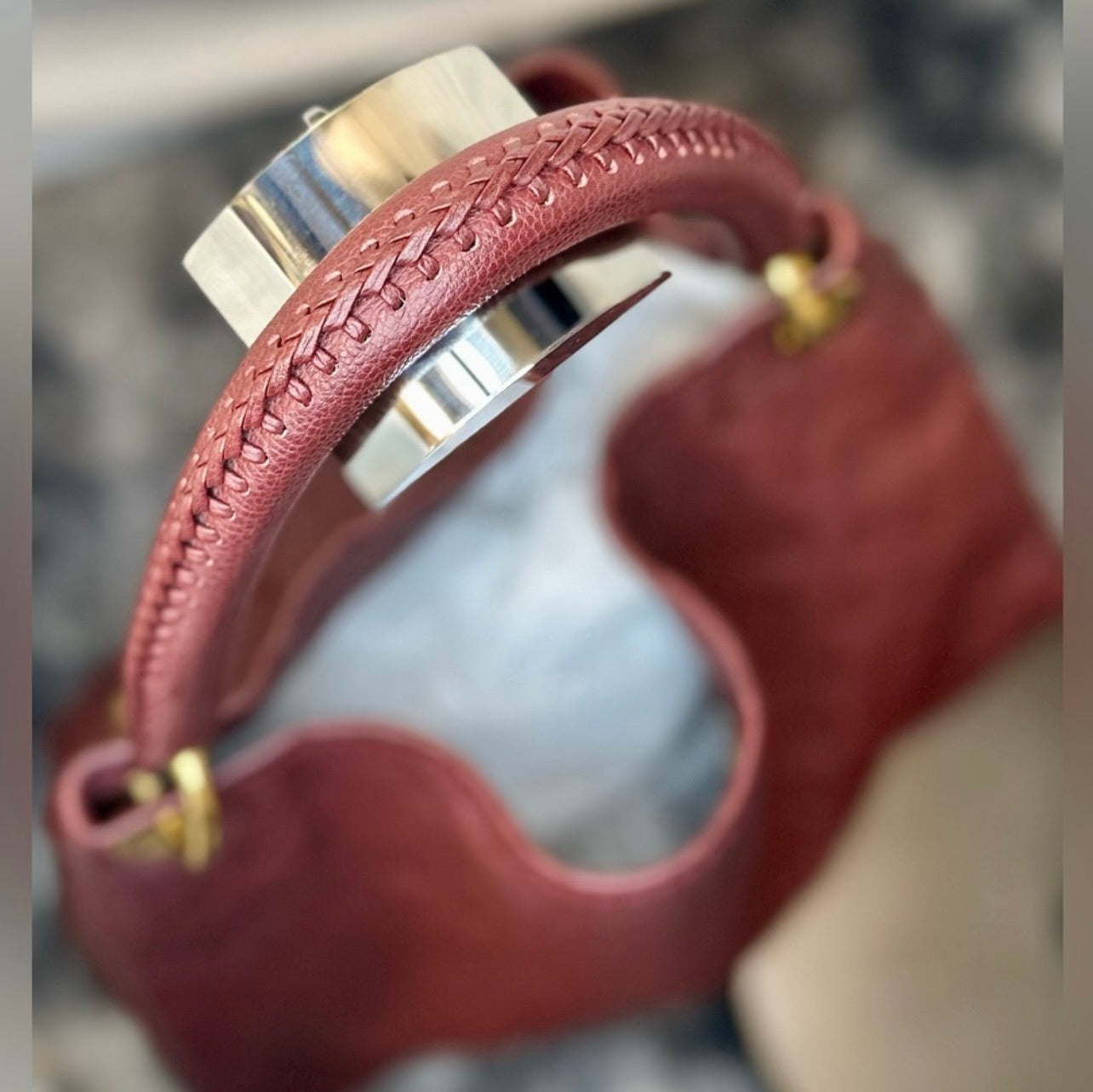 Louis Vuitton Aurore/Burgundy Empreinte Monogram Leather Artsy MM