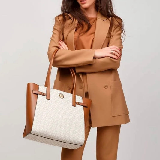 New Michael Kors Vanilla MK Signature Large Carmen Logo Tote