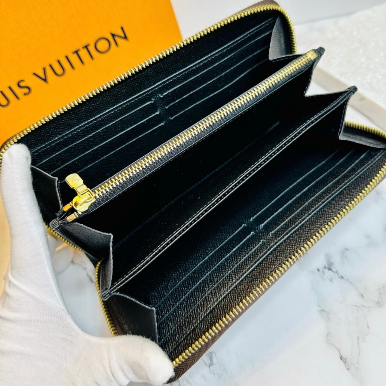 Louis Vuitton Reverse Monogram Giant Pattern Zippy Wallet