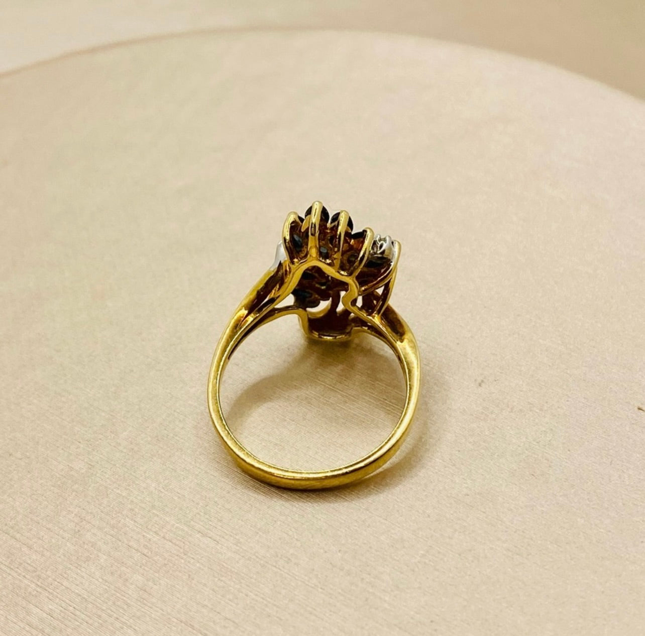 Vintage 10k Yellow Gold Blue Sapphire & Diamond Cocktail Ring