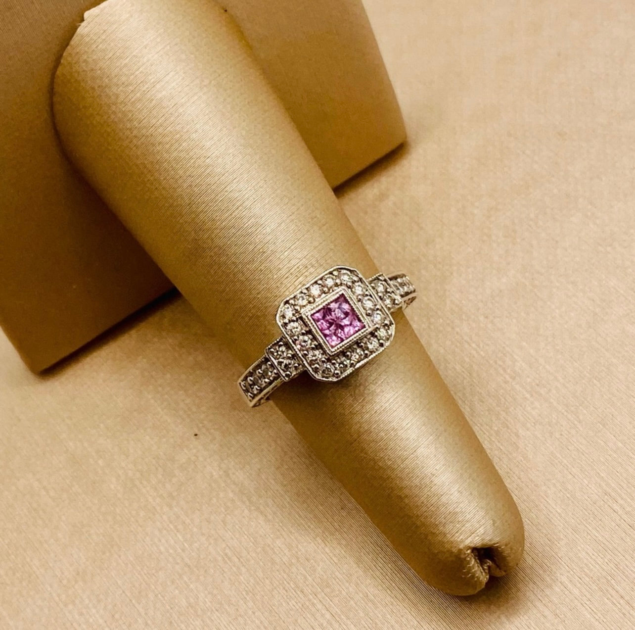 18k White Gold Pink Sapphire & Diamond Ring